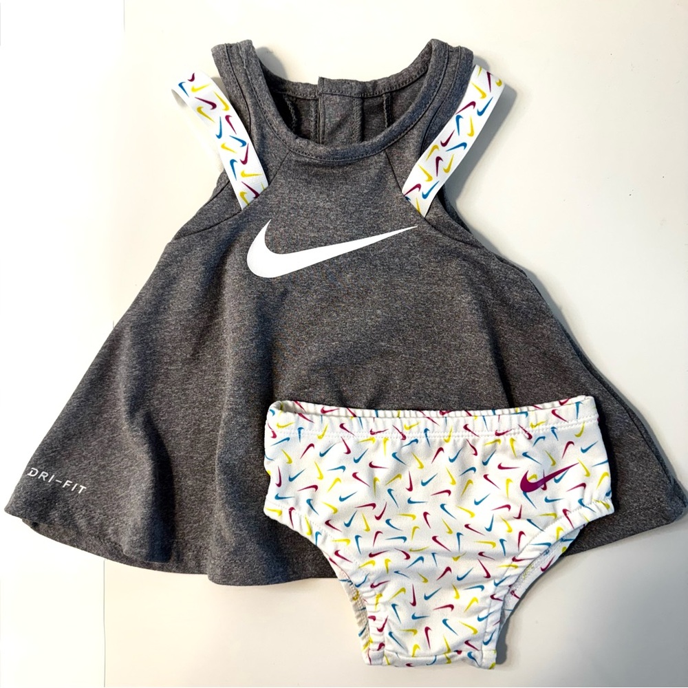 Nike Dri-Fit Gray Dress with Multicolor Bloomers 3mo
